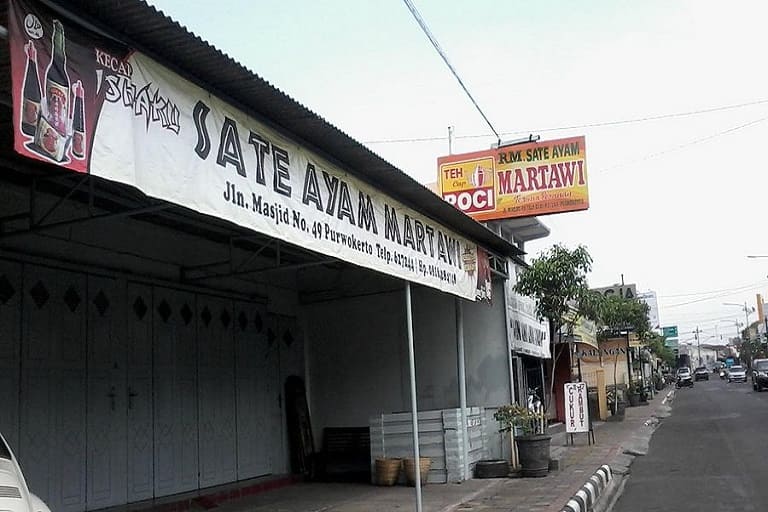 Warung Saddam: Rasa Autentik di Hati Warga Cilacap